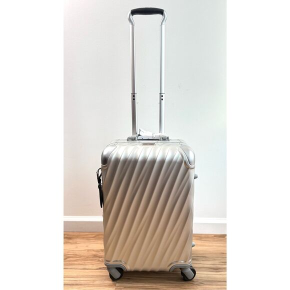 TUMI 19 Degree Aluminum International Carry-On - Picture 1 of 16